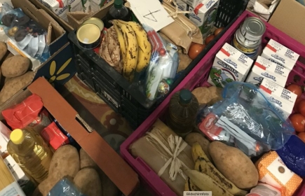 Colis alimentaires pour les personnes en situation de précarité à Majorque (photo: B. Frigo)